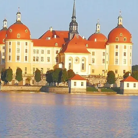 Kunstvoll - Individuelle 4-zimmer Mit Balkon In Meißen