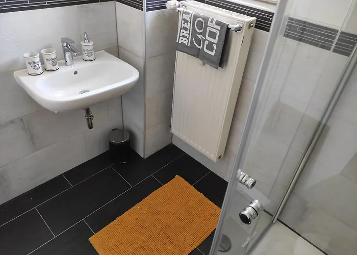 Kunstvoll - Individuelle 4-zimmer Mit Balkon In 公寓 Meißen