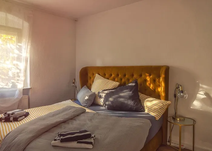 Kunstvoll - Individuelle 4-zimmer Mit Balkon In 公寓 *