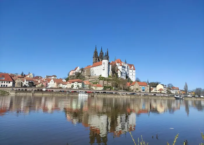 Kunstvoll - Individuelle 4-zimmer Mit Balkon In * Meißen